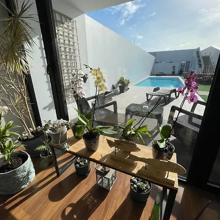 De Santos, Exclusive Villa, Acores Affittacamere Ponta Delgada