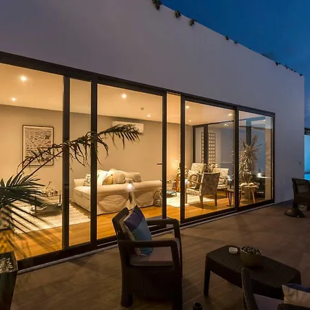 De Santos, Exclusive Villa, Acores