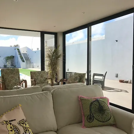 De Santos, Exclusive Villa, Acores