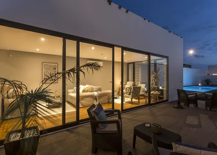 Pensión De Santos, Exclusive Villa, Acores 4*