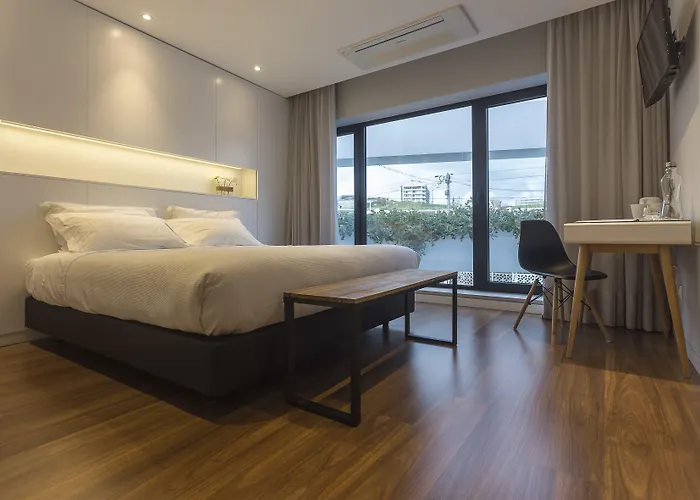 Pensión De Santos, Exclusive Villa, Acores 4*